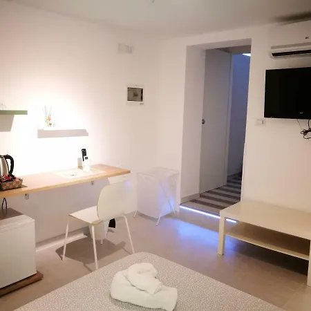 Simply House In 2